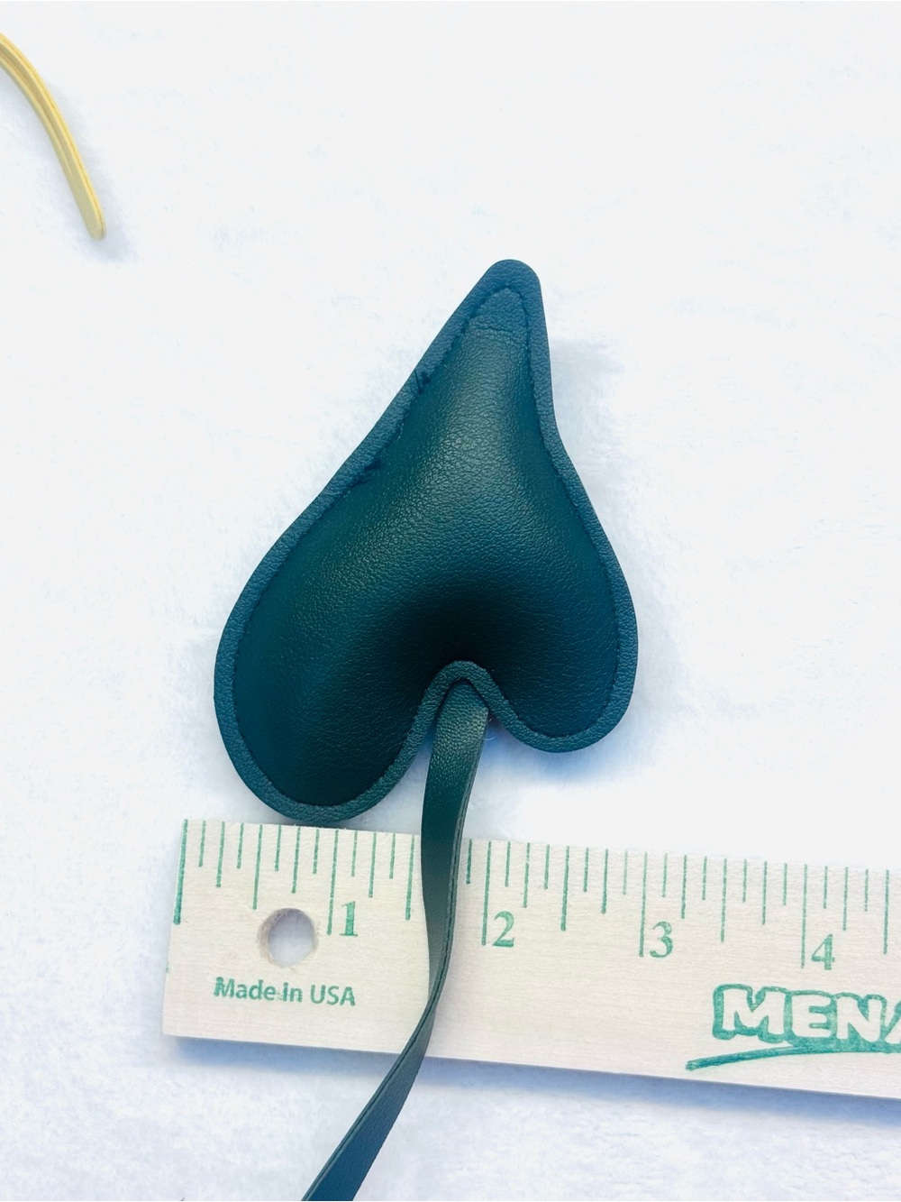 Green Faux Leather Puffy Heart Bag Charm Keychain - Picture 5 of 5